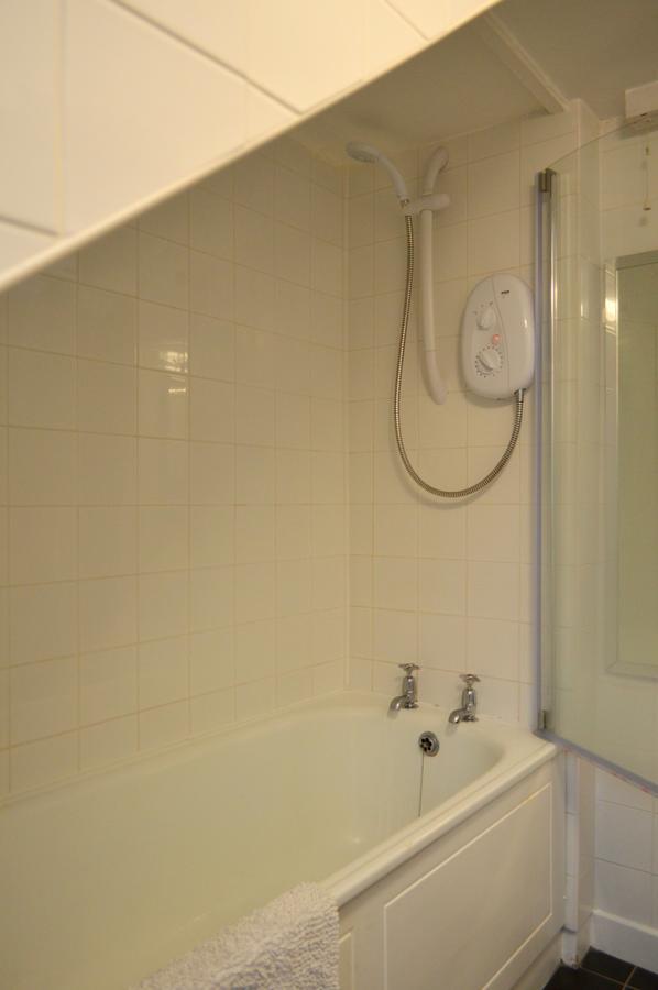Central 1 Bedroom Apartment Sleeps 2 Edinburgh Ngoại thất bức ảnh